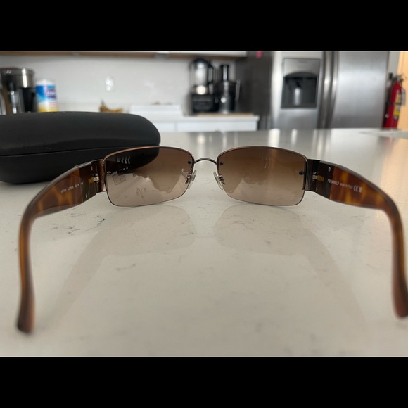 Authentic Chanel 4117B Vintage Sunglasses - Picture 13 of 16